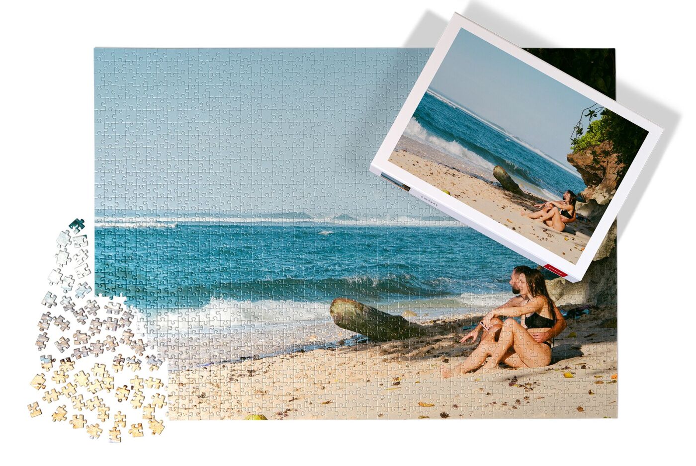 « Puzzle photo représentant un couple sur la plage », à côté de la petite photo d'exemple.